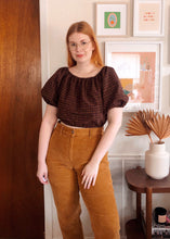 Load image into Gallery viewer, Margo Crop Top